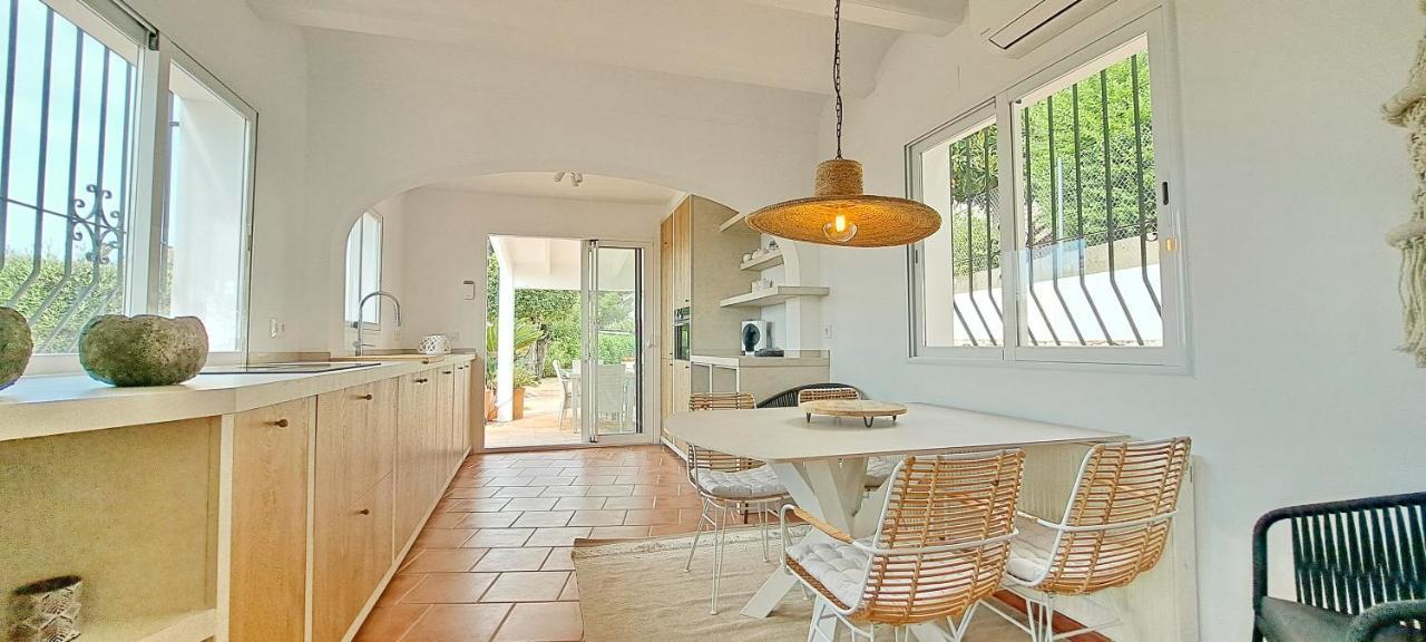 Villa Pequena Joya Solidays Moraira Exterior photo