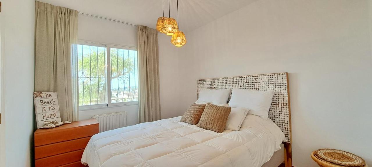 Villa Pequena Joya Solidays Moraira Exterior photo